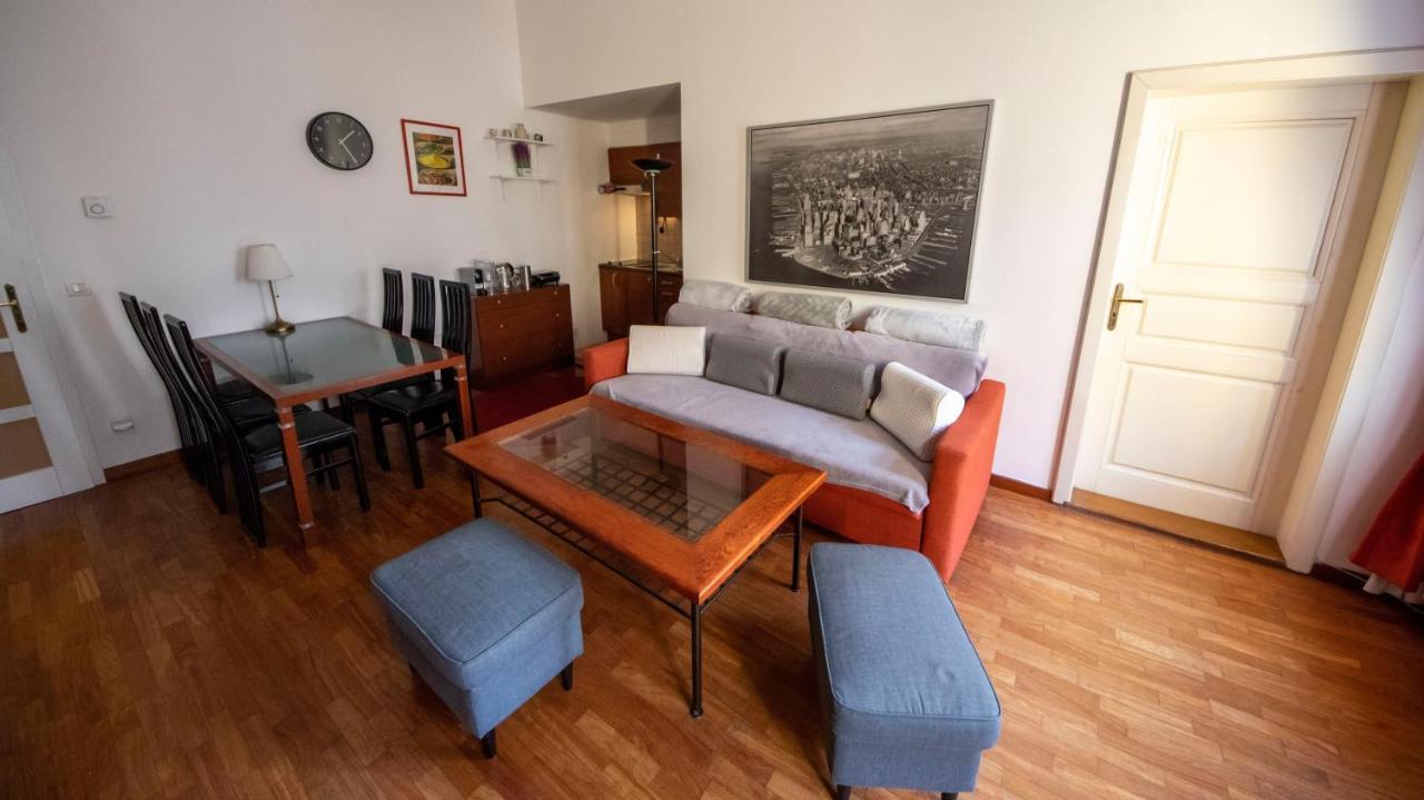 Autentic Platnerska Appartement Praag
